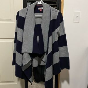 ‼️No Longer Available‼️Women’s Tommy Hilfiger.